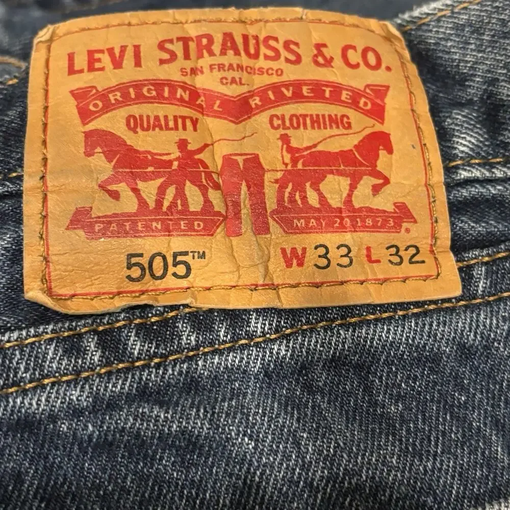 Levi’s 505 Jeans Medium Blue Denim Pants Mens Size 33X30 (Tagged 33x32) Straight